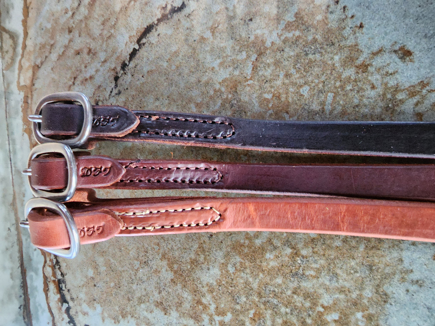 8' Dark oiled leather single rein with buckles