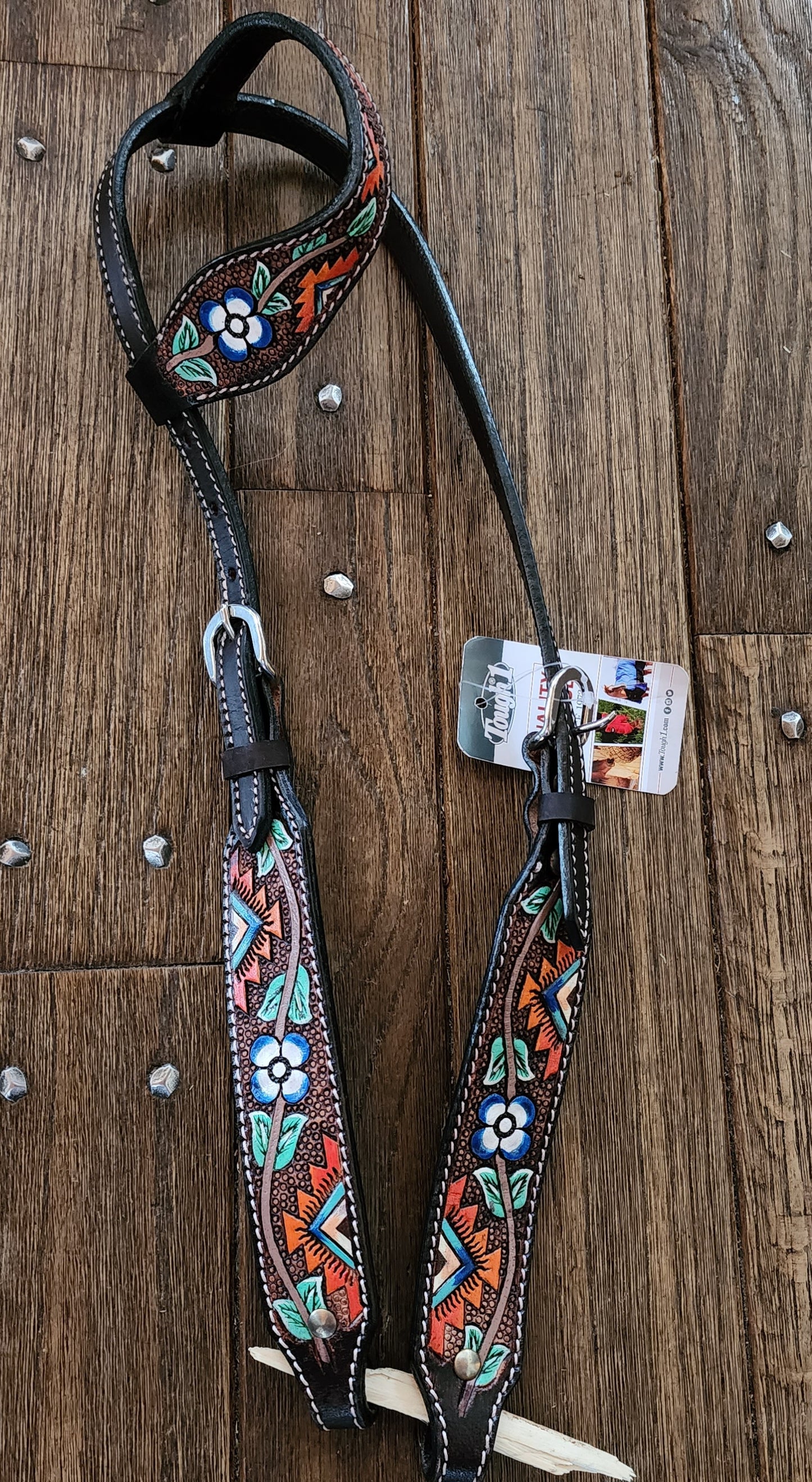 Silver Royal tooled tack set